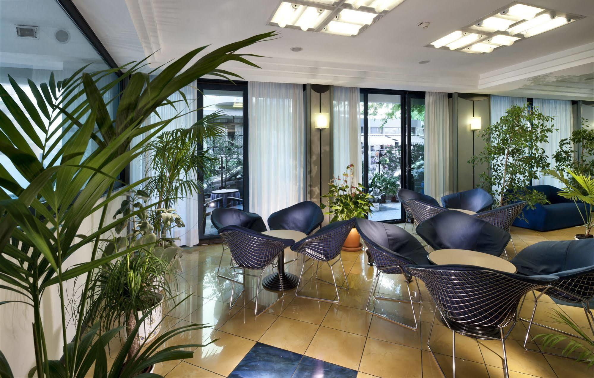 Hotel Gabbiano Cattolica Esterno foto